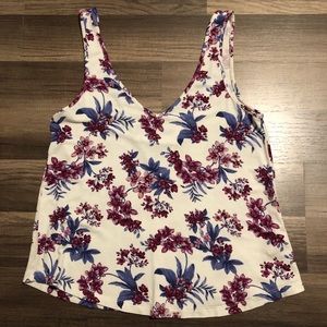 Soft and sexy American eagle top